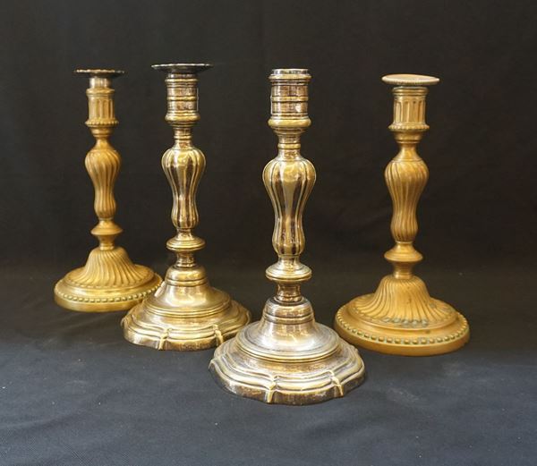 



Due coppie di candelieri, sec. XX  - Asta ANTIQUARIATO: ARREDI MOBILI E OGGETTI D'ARTE - Poggio Bracciolini Casa d'Aste