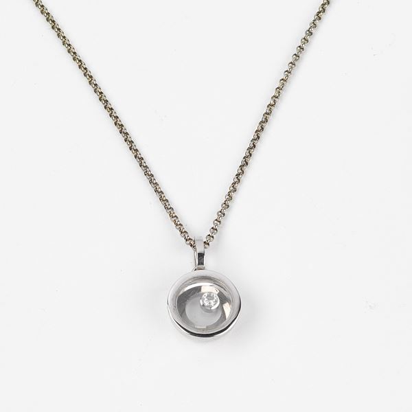 



COLLANA GIROCOLLO CON PENDENTE CHOPARD IN ORO 18KT