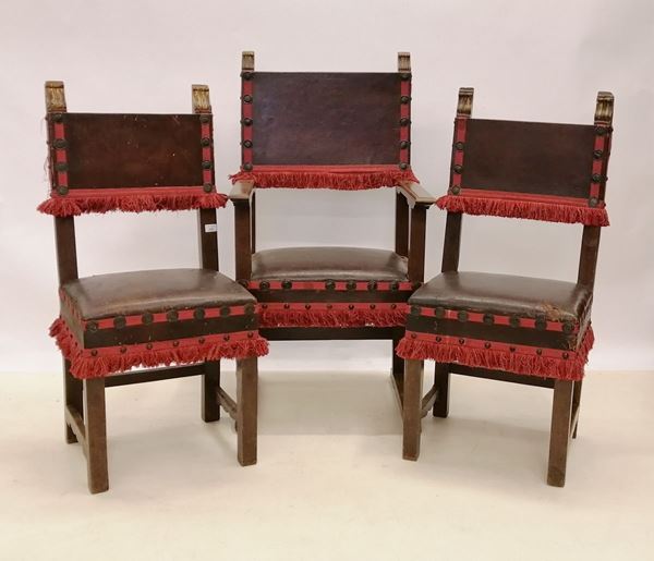 Due poltrone e sei sedie, in stile Rinascimento