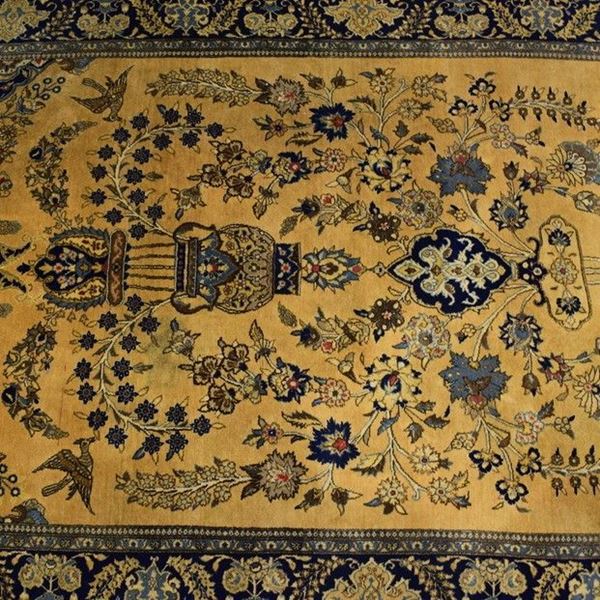Tappeto persiano, sec. XX  - Asta MOBILI, ARREDI E OGGETTI D'ARTE - Poggio Bracciolini Casa d'Aste