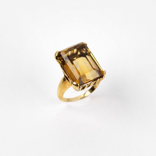 



ANELLO IN ORO GIALLO KT18 E TOPAZIO  - Asta GIOIELLI E ARGENTI - Poggio Bracciolini Casa d'Aste