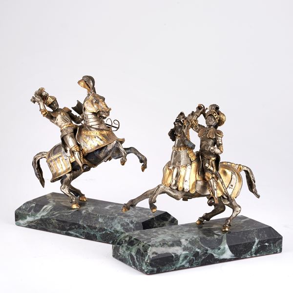 



COPPIA DI PICCOLE SCULTURE, SECOLO XX