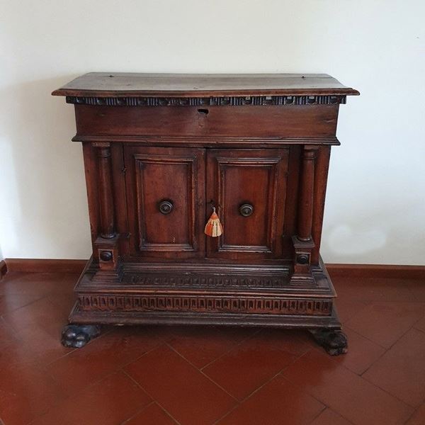 



Credenzino, secolo XVIII