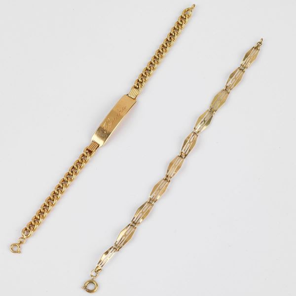 



DUE BRACCIALI IN ORO GIALLO 18KT