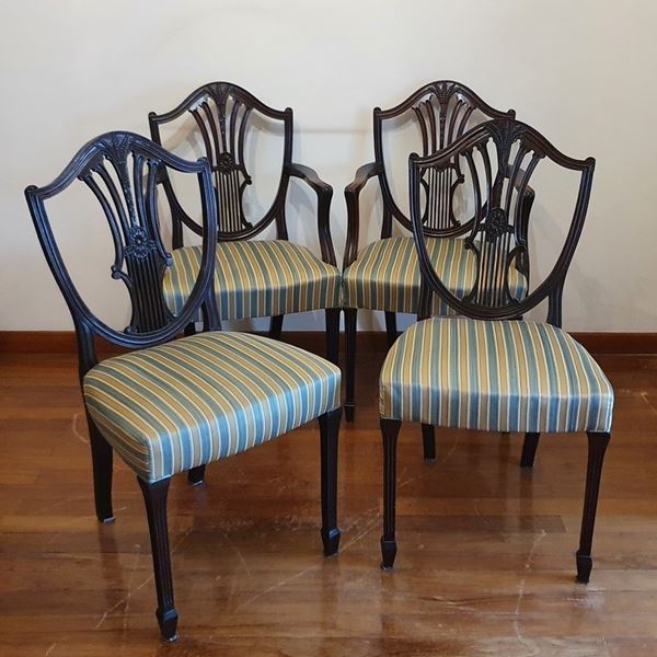 Due poltrone e quattro sedie, Inghilterra, sec. XX  - Asta MOBILI E ARREDI - Poggio Bracciolini Casa d'Aste