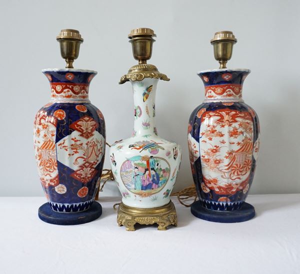 Coppia di lumi soprammobili, arte orientale, inizi sec. XX
