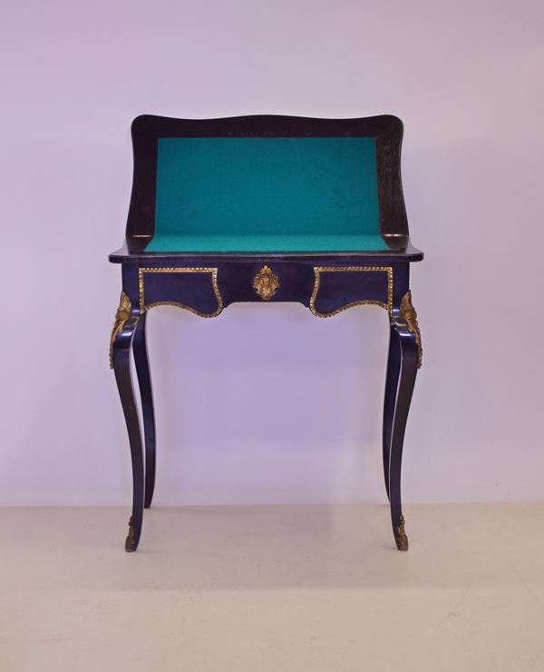 



Tavolino da gioco, sec. XX