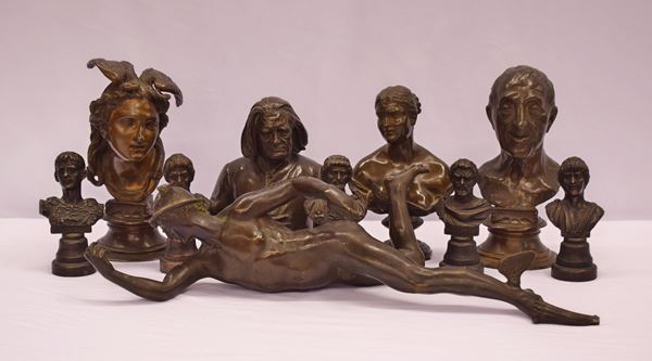 



Lotto composto da dieci sculture, sec. XX