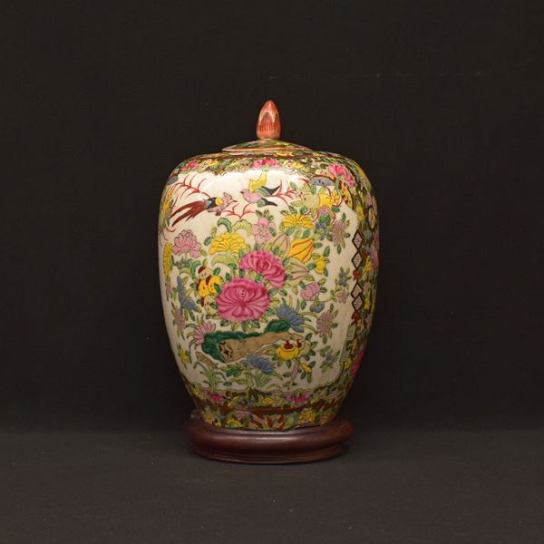 



Vaso, arte orientale, sec. XIX