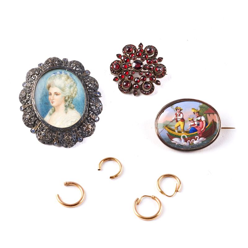 Due Paia di Orecchini in Oro 18kt