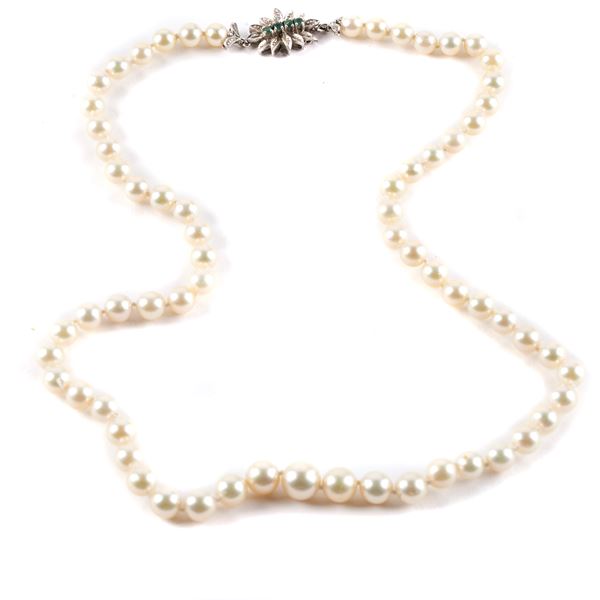 



COLLANA DI PERLE