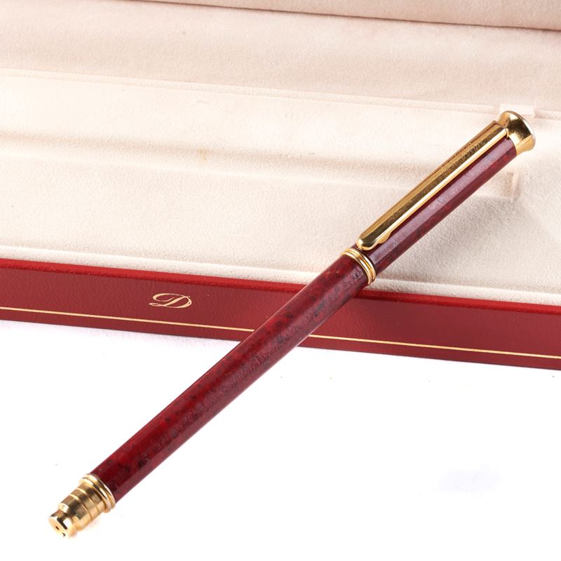 Penna Biro Dupont