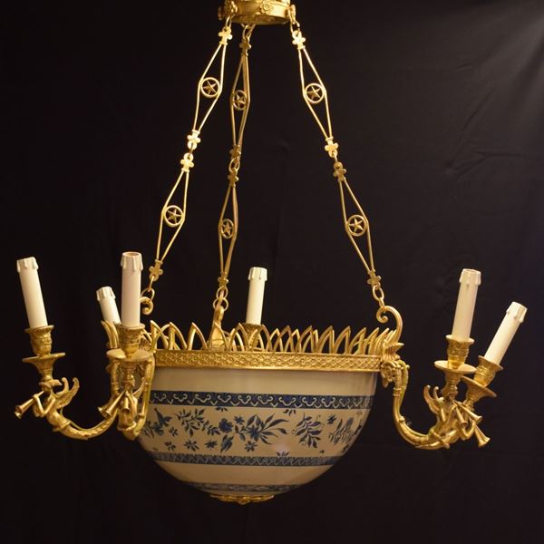 



Lampadario, in stile Impero