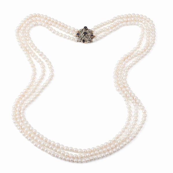 



COLLANA DI PERLE 