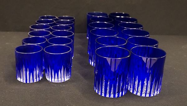 



Dodici tumbler da acqua e dodici tumbler da vino, manifattura Locchi