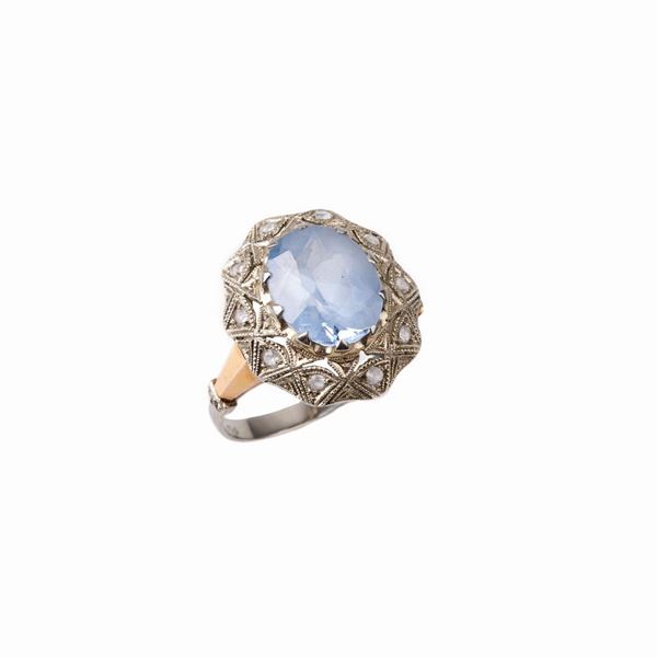 



ANELLO IN ORO BIANCO 18KT E PIETRA