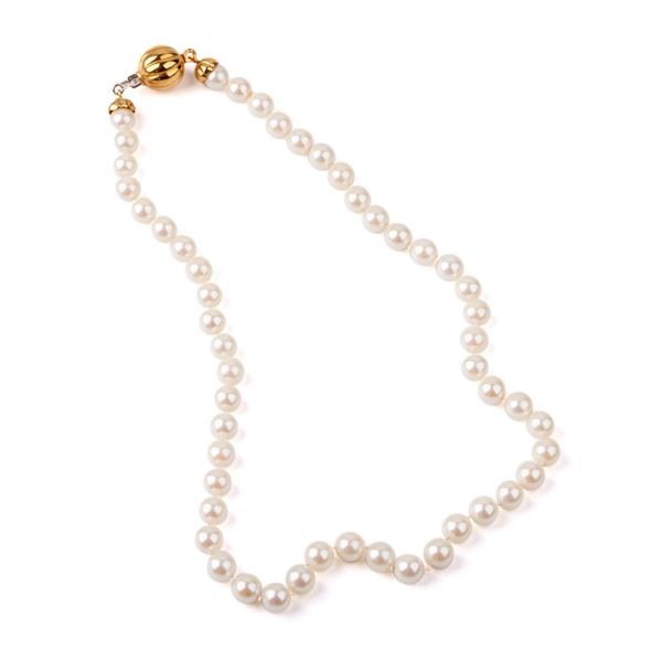 



COLLANA DI PERLE 