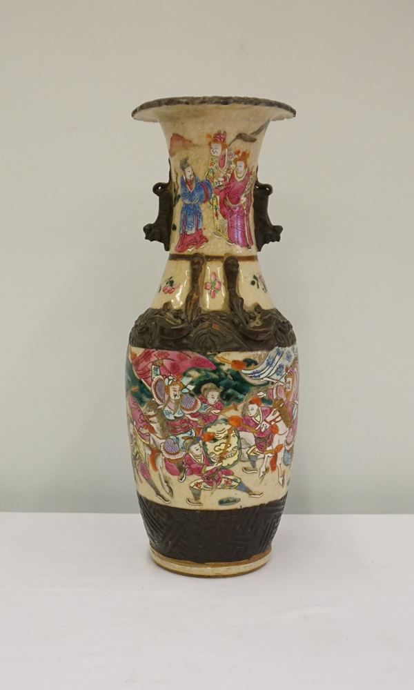Vaso portarfiori, arte orientale, secolo XX