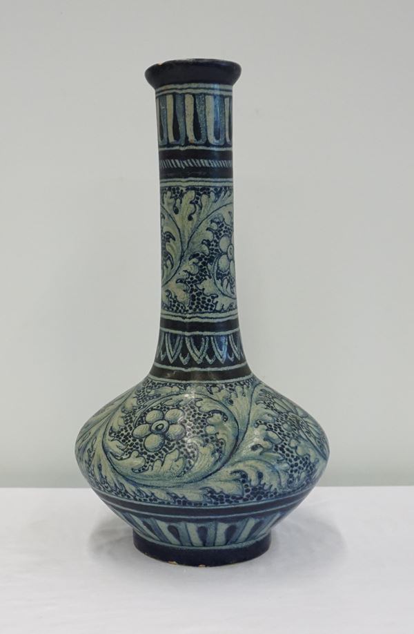 Vaso, Sesto Fiorentino, inizi secolo XX, manifattura Fantechi