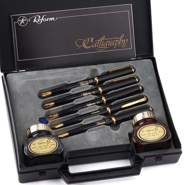 



SET REFORM&nbsp; DI BELLA CALLIGRAFIA