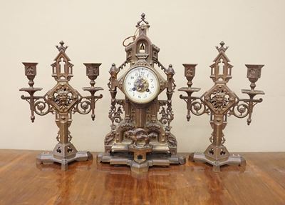 Orologio da Tavolo e Due Candelabri a Due Luci, Sec. XX