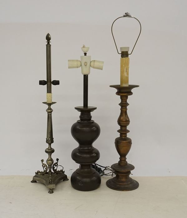 



Tre basi per lumi, sec. XX  - Asta ANTIQUARIATO: ARREDI MOBILI E OGGETTI D'ARTE - Poggio Bracciolini Casa d'Aste