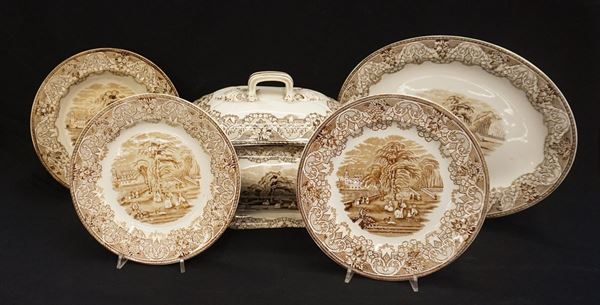 



Parte di servito di piatti, sec. XX  - Asta ANTIQUARIATO: ARREDI MOBILI E OGGETTI D'ARTE - Poggio Bracciolini Casa d'Aste
