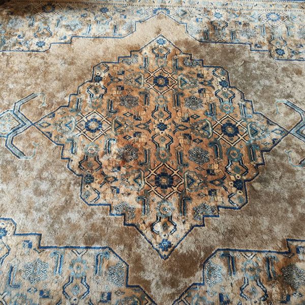 Tappeto , sec. XX  - Asta ANTIQUARIATO: ARREDI MOBILI E OGGETTI D'ARTE - Poggio Bracciolini Casa d'Aste