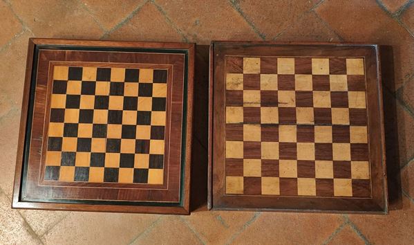 Due scatole , gioco della dama , sec. XIX