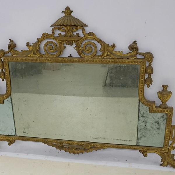 



Caminiera, sec. XVIII,  - Asta ARREDARE CON STILE: MOBILI E OGGETTI D'ARTE DAL XVII AL XX SECOLO - Poggio Bracciolini Casa d'Aste