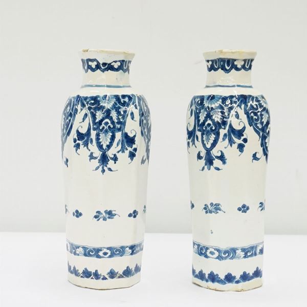 



Coppia di vasi, sec. XVIII  - Asta ARREDARE CON STILE: MOBILI E OGGETTI D'ARTE DAL XVII AL XX SECOLO - Poggio Bracciolini Casa d'Aste