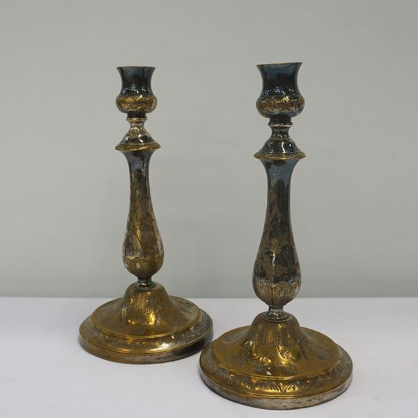 



Due candelieri, sec. XX  - Asta ARREDARE CON STILE: MOBILI E OGGETTI D'ARTE DAL XVII AL XX SECOLO - Poggio Bracciolini Casa d'Aste