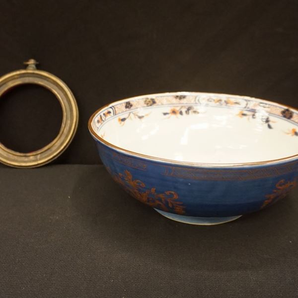 Ciotola, Cina, Compagnia delle indie, inizi sec. XIX  - Asta ARREDARE CON STILE: MOBILI E OGGETTI D'ARTE DAL XVII AL XX SECOLO - Poggio Bracciolini Casa d'Aste