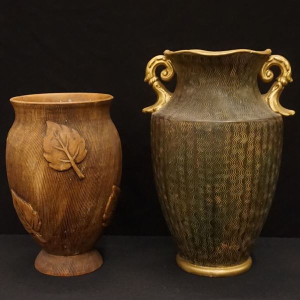 Due vasi, sec. XX, manifattura Zaccagnini  - Asta ARREDARE CON STILE: MOBILI E OGGETTI D'ARTE DAL XVII AL XX SECOLO - Poggio Bracciolini Casa d'Aste