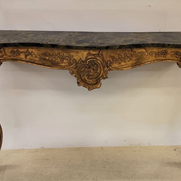 



Console, in stile 700, 