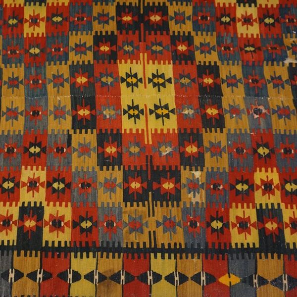 Tappeto Kilim Anatolia  - Asta ARREDARE CON STILE: MOBILI E OGGETTI D'ARTE DAL XVII AL XX SECOLO - Poggio Bracciolini Casa d'Aste