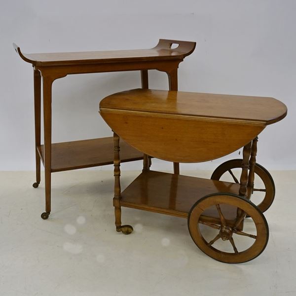 Due carrelli portavivande, metà sec. XX  - Asta ARREDARE CON STILE: MOBILI E OGGETTI D'ARTE DAL XVII AL XX SECOLO - Poggio Bracciolini Casa d'Aste