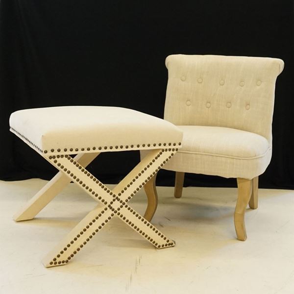 



Poltroncina da camera, sec. XX