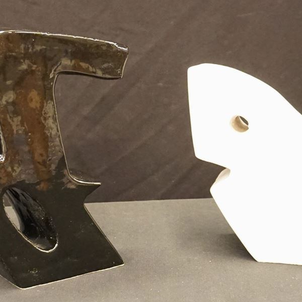 



Due sculture, anni '90  - Asta ARREDARE CON STILE: MOBILI E OGGETTI D'ARTE DAL XVII AL XX SECOLO - Poggio Bracciolini Casa d'Aste