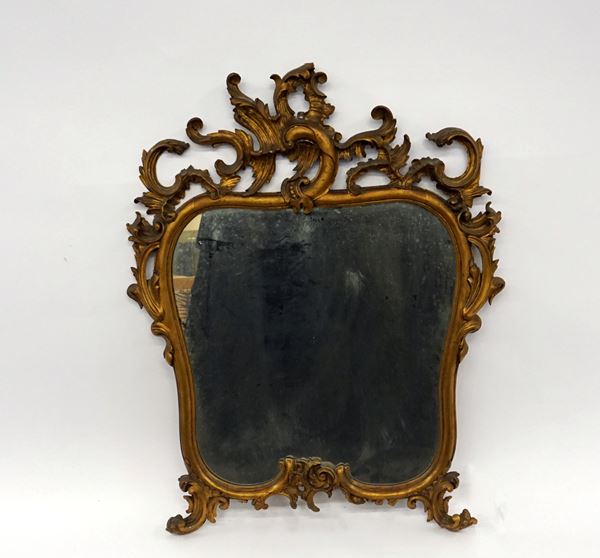 



Specchiera in stile Luigi XV
