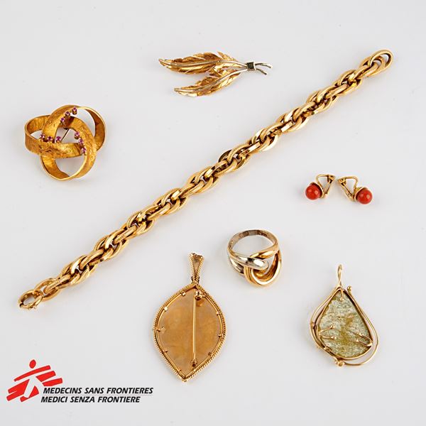 



BRACCIALE IN ORO GIALLO 18KT