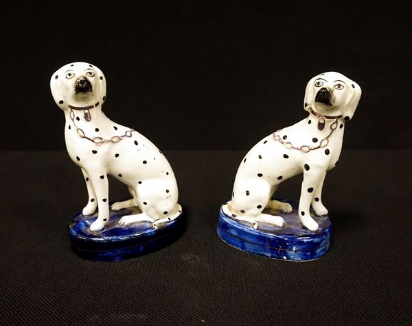 



Coppia di figure, sec. XX  - Asta Arredare con stile: mobili e oggetti d'arte - Poggio Bracciolini Casa d'Aste