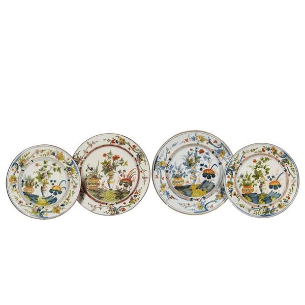 



Quattro piatti, Faenza, manifattura Ferniani, ultimo quarto secolo XVIII-inizi XIX