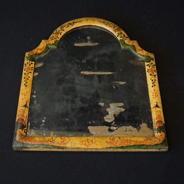 



Piccola specchiera, Venezia, sec. XVIII