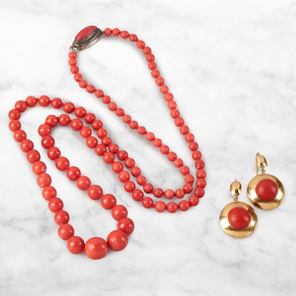 



COLLANA IN CORALLO  - Asta Gioielli , Argenti e Penne - Poggio Bracciolini Casa d'Aste