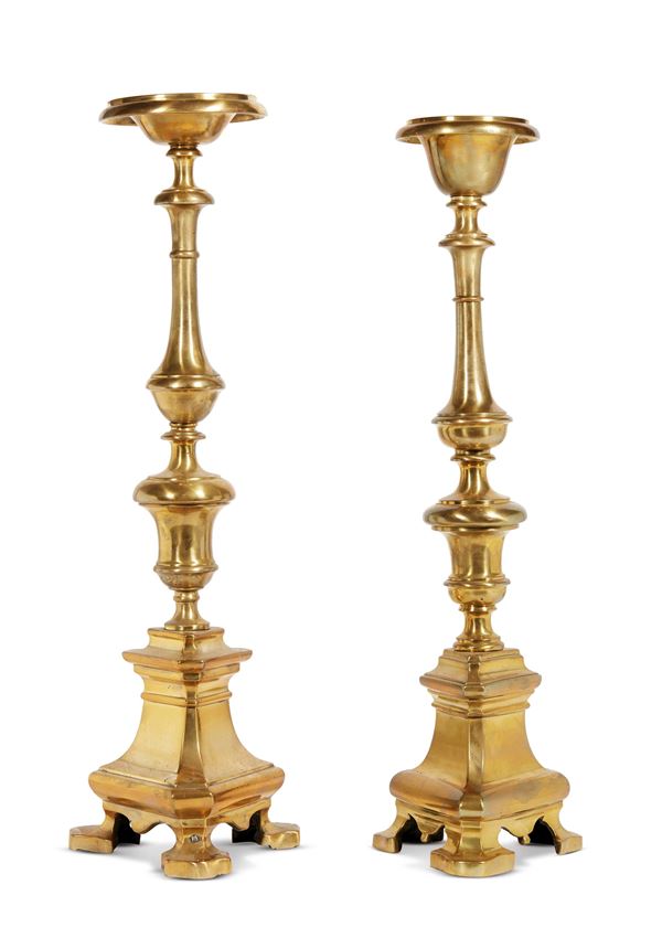 Due candelieri, Toscana, periodo Luigi XIV  - Asta Mobili, arredi e dipinti da una proprietà veneta - Poggio Bracciolini Casa d'Aste