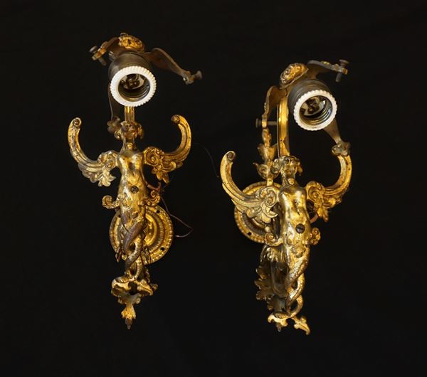 Coppia di appliques, inizi sec. XX  - Asta Arredare con stile: mobili e oggetti d'arte - Poggio Bracciolini Casa d'Aste
