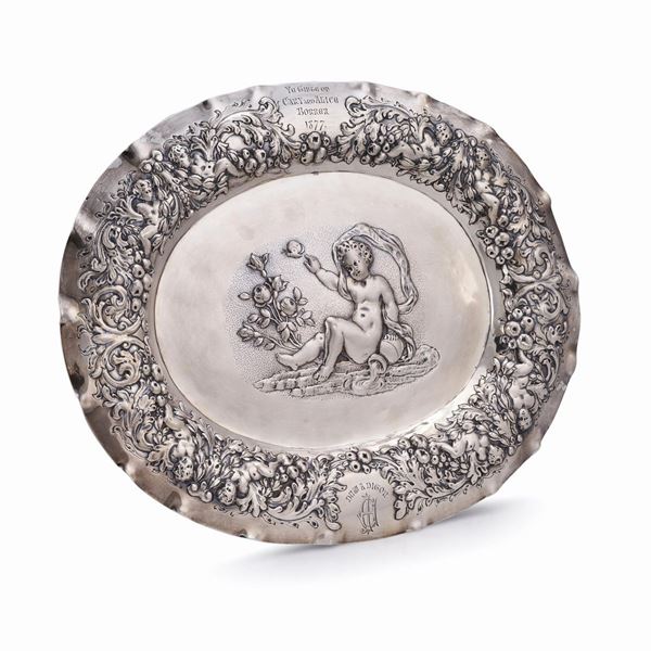 



VASSOIETTO, LONDRA, 1753, ARGENTIERE DANIEL PIERS