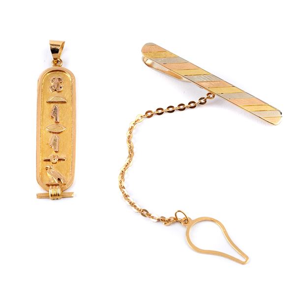 



PENDENTE IN ORO GIALLO 18 KT