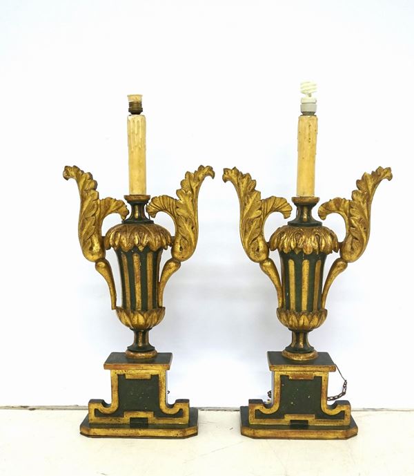Coppia di intagli a forma di coppa, sec XVIII  - Asta Arredi oggetti d'arte e mobili dal XVIII al XX secolo - Poggio Bracciolini Casa d'Aste